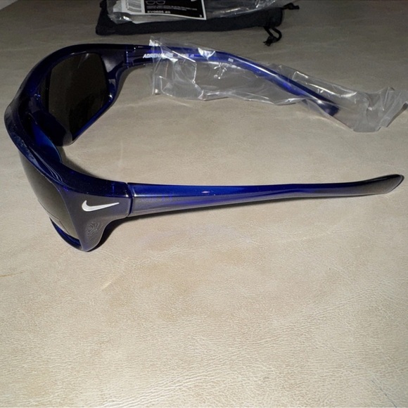Mens Nike Adrenaline Sunglasses EVO605-411 Crystal Deep Royal Blue - Picture 4 of 6